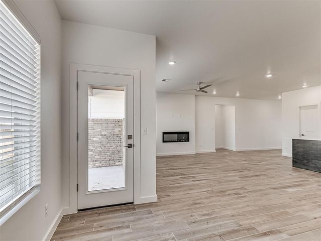 4213 NW 180th Street, Edmond, OK 73012