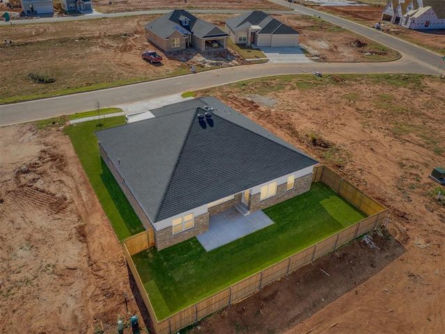 4213 NW 180th Street, Edmond, OK 73012