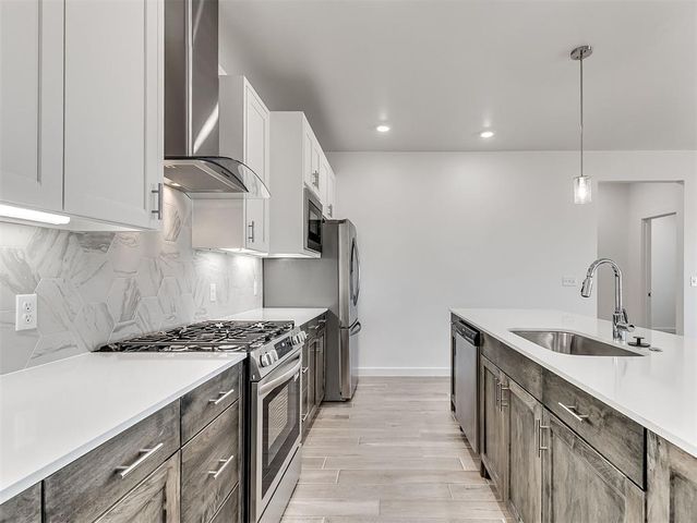 4213 NW 180th Street, Edmond, OK 73012