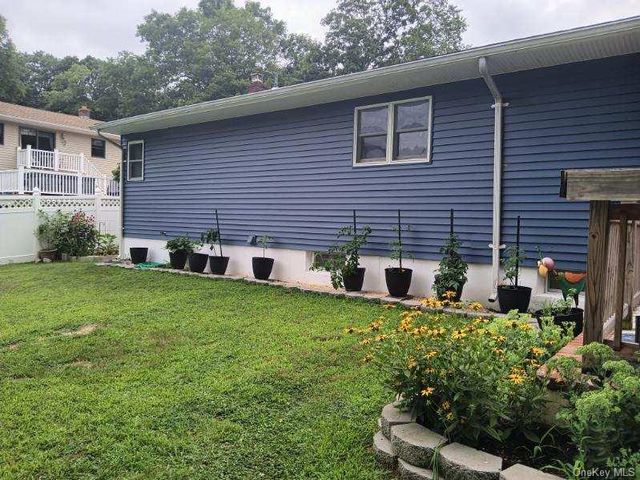 Address unavailable.