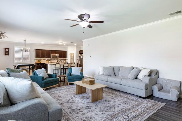 3029 Wrenwood Avenue, Clovis, CA 93619