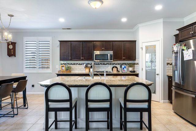 3029 Wrenwood Avenue, Clovis, CA 93619