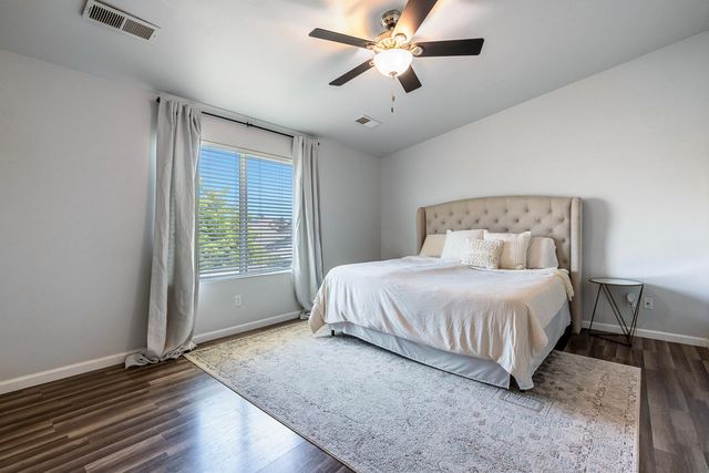 3029 Wrenwood Avenue, Clovis, CA 93619