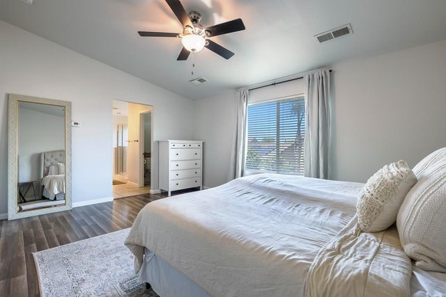 3029 Wrenwood Avenue, Clovis, CA 93619