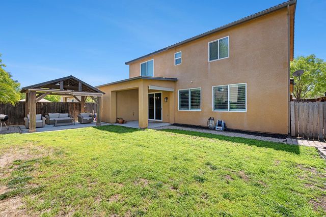 3029 Wrenwood Avenue, Clovis, CA 93619