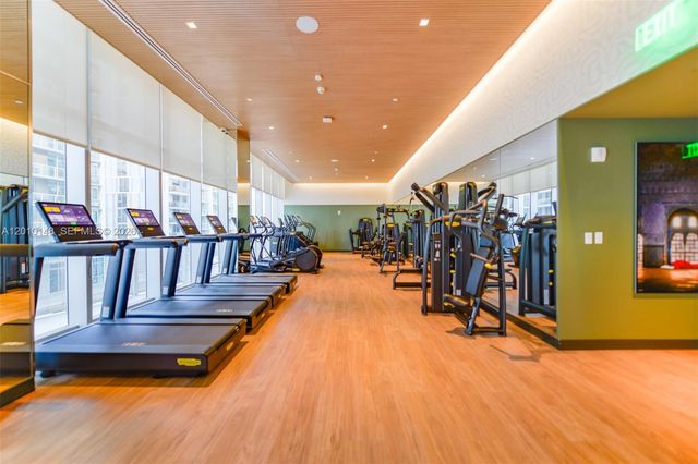 77 SE 5 Street 2604, Miami, FL 33131