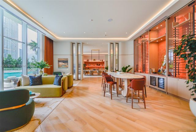 77 SE 5 Street 2604, Miami, FL 33131