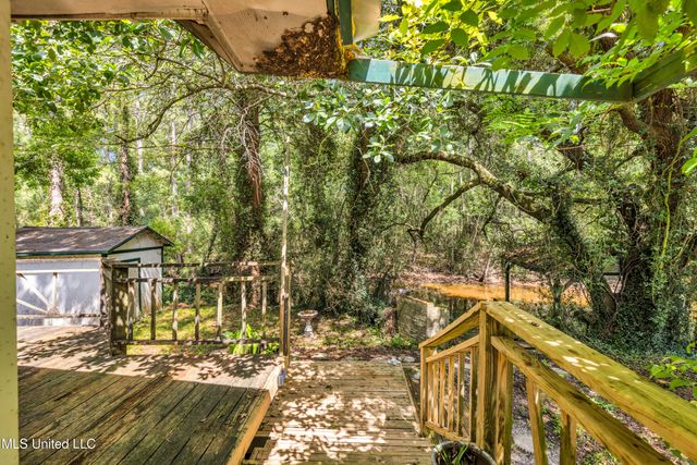2844 Flounder Circle, Gautier, MS 39553