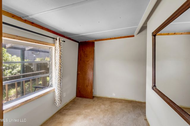 2844 Flounder Circle, Gautier, MS 39553