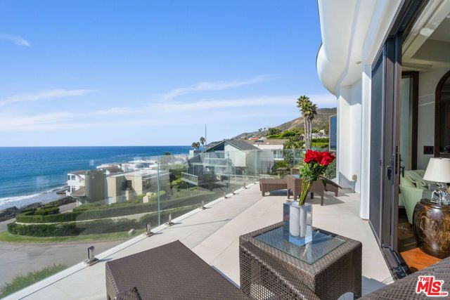 31554 Victoria Point Road, Malibu, CA 90265