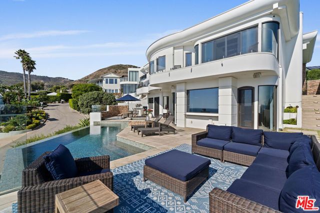 31554 Victoria Point Road, Malibu, CA 90265