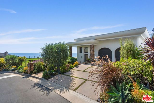 31554 Victoria Point Road, Malibu, CA 90265