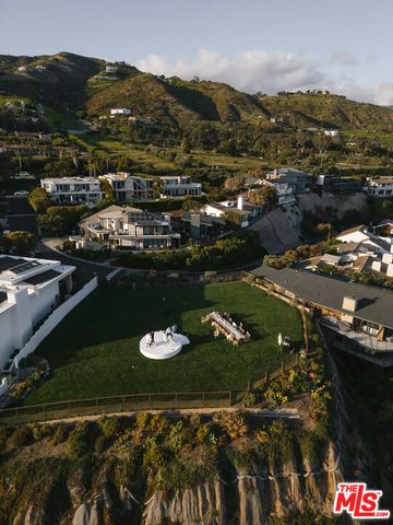 31554 Victoria Point Road, Malibu, CA 90265