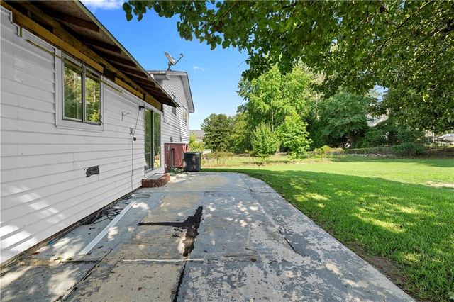 462 Paul Street, Riverdale, GA 30274