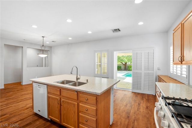 1621 Paradise Reef Avenue, North Las Vegas, NV 89031