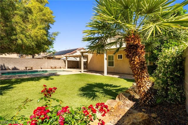 1621 Paradise Reef Avenue, North Las Vegas, NV 89031