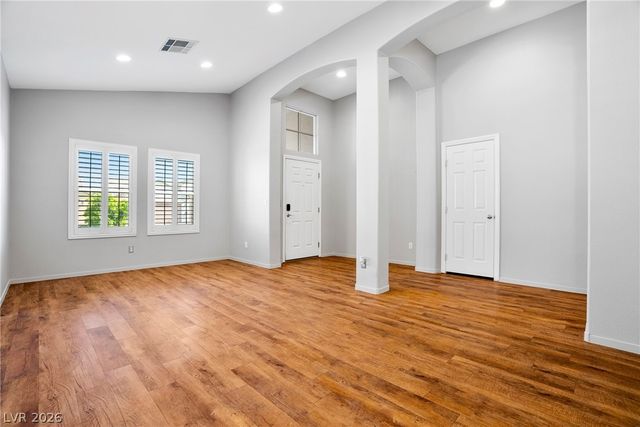 1621 Paradise Reef Avenue, North Las Vegas, NV 89031