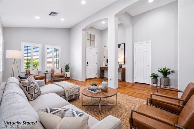 1621 Paradise Reef Avenue, North Las Vegas, NV 89031