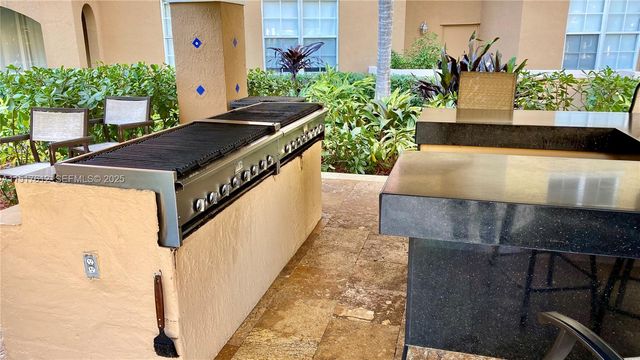 19901 E Country Club Drive 2103, Aventura, FL 33180