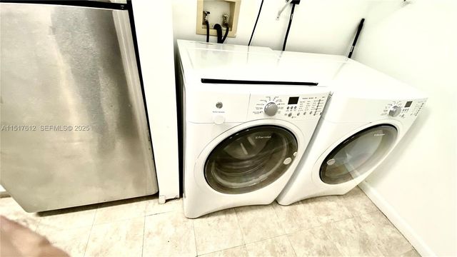 19901 E Country Club Drive 2103, Aventura, FL 33180