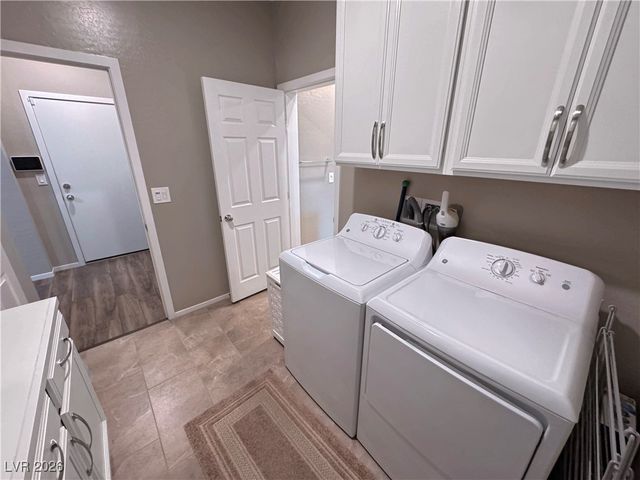 2697 Blossom Avenue, Pahrump, NV 89048