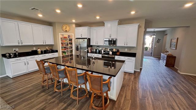 2697 Blossom Avenue, Pahrump, NV 89048