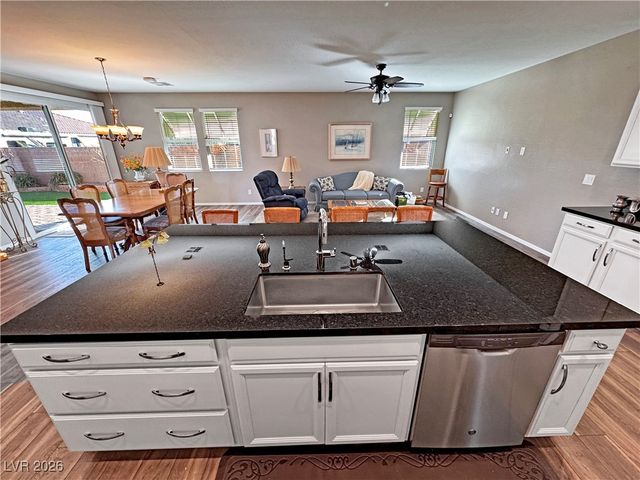 2697 Blossom Avenue, Pahrump, NV 89048