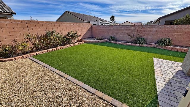 2697 Blossom Avenue, Pahrump, NV 89048