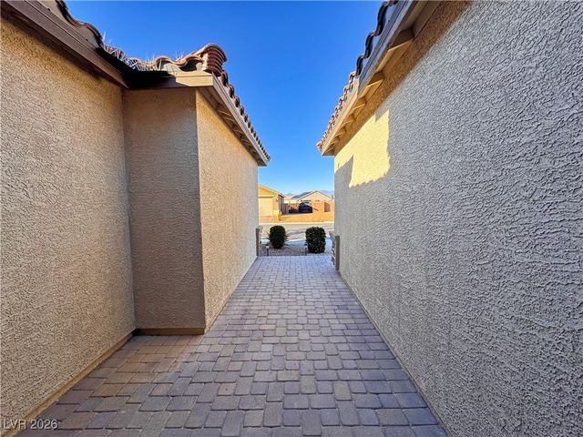 2697 Blossom Avenue, Pahrump, NV 89048