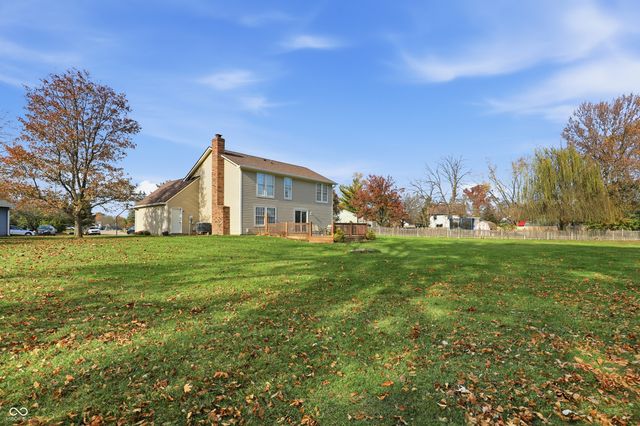 11252 Bayridge Circle E, Indianapolis, IN 46236