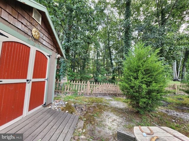 63 CRANFORD RD, Turnersville, NJ 08012