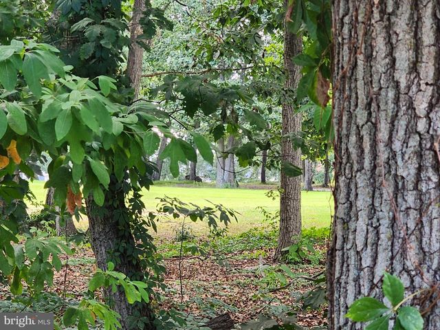 63 CRANFORD RD, Turnersville, NJ 08012