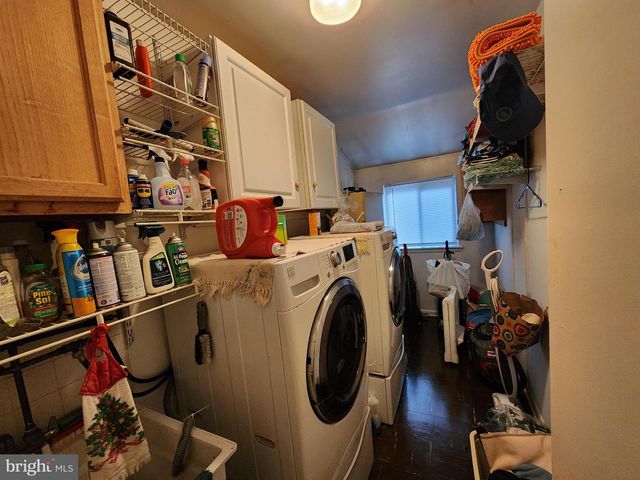 63 CRANFORD RD, Turnersville, NJ 08012