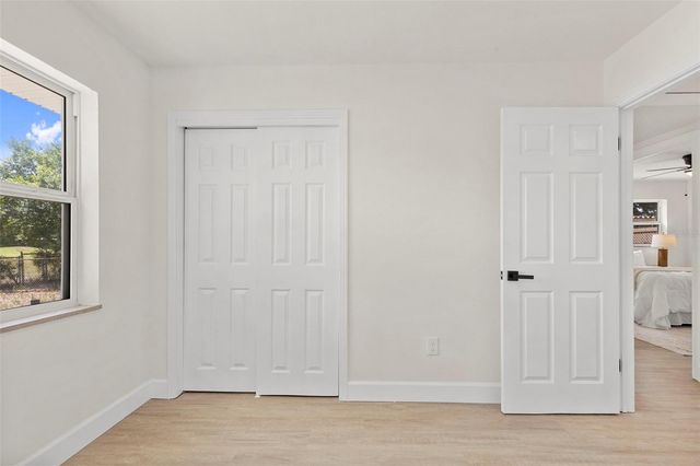 10221 N FLEETWOOD DRIVE, Tampa, FL 33612