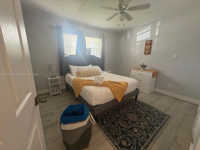 201 Columbus Pkwy A, Hollywood, FL 33021