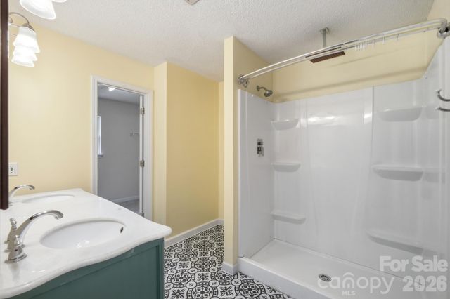 2720 Round Hill Road, Rock Hill, SC 29730