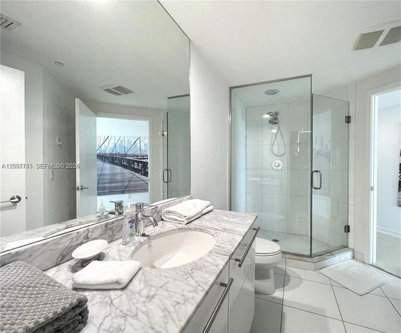 500 Brickell Avenue 3302, Miami, FL 33131