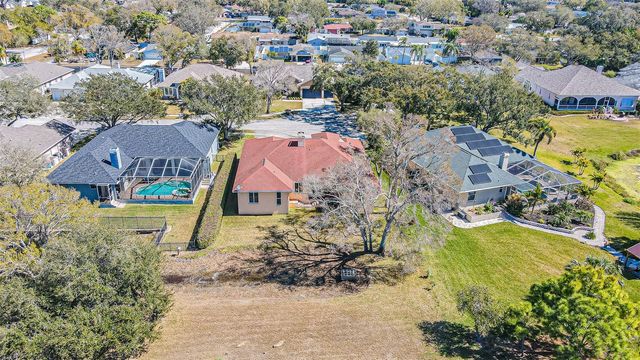 12124 94TH WAY, Largo, FL 33773