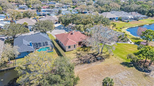 12124 94TH WAY, Largo, FL 33773