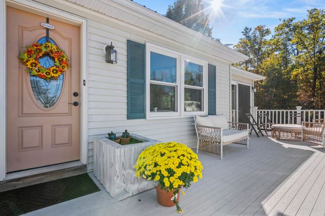 290 Oak Hill Road, Northfield, NH 03276