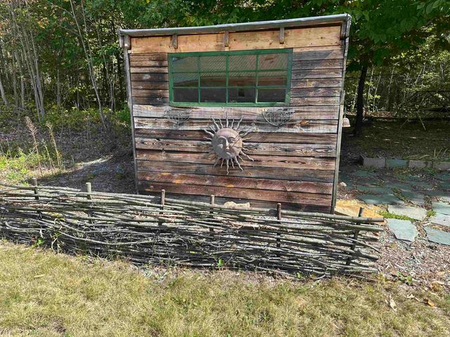 290 Oak Hill Road, Northfield, NH 03276