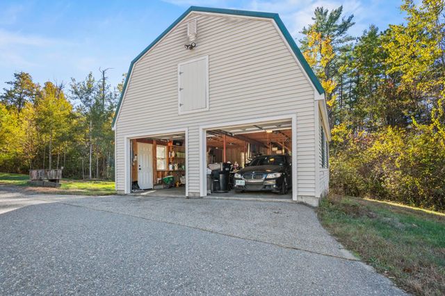 290 Oak Hill Road, Northfield, NH 03276