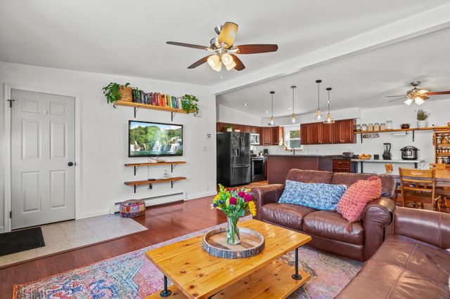 290 Oak Hill Road, Northfield, NH 03276