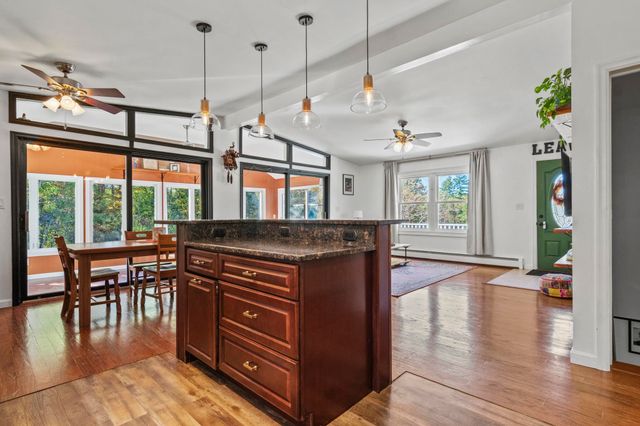 290 Oak Hill Road, Northfield, NH 03276