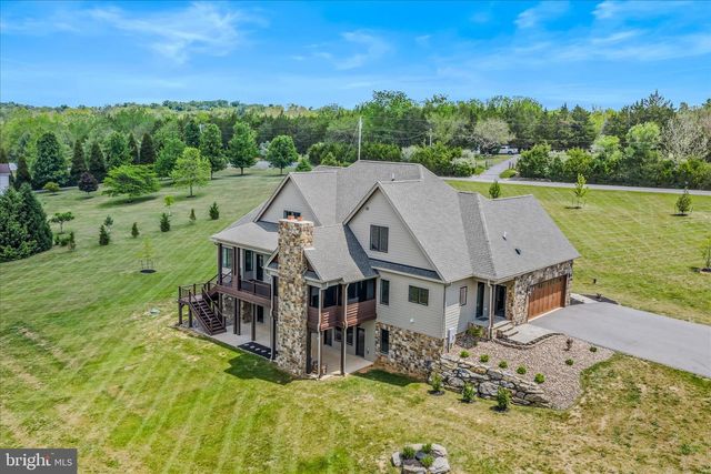 271 CORNELIUS GROVE RD, Martinsburg, WV 25404