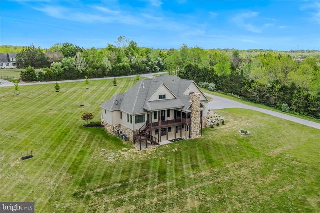 271 CORNELIUS GROVE RD, Martinsburg, WV 25404