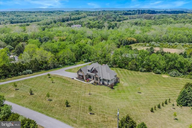 271 CORNELIUS GROVE RD, Martinsburg, WV 25404