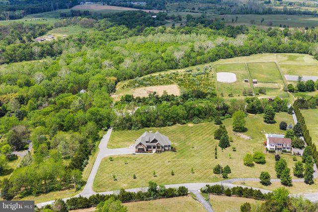271 CORNELIUS GROVE RD, Martinsburg, WV 25404