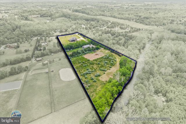 271 CORNELIUS GROVE RD, Martinsburg, WV 25404