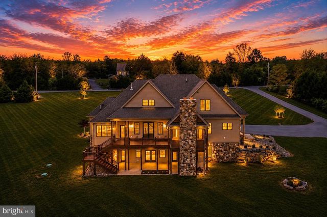 271 CORNELIUS GROVE RD, Martinsburg, WV 25404